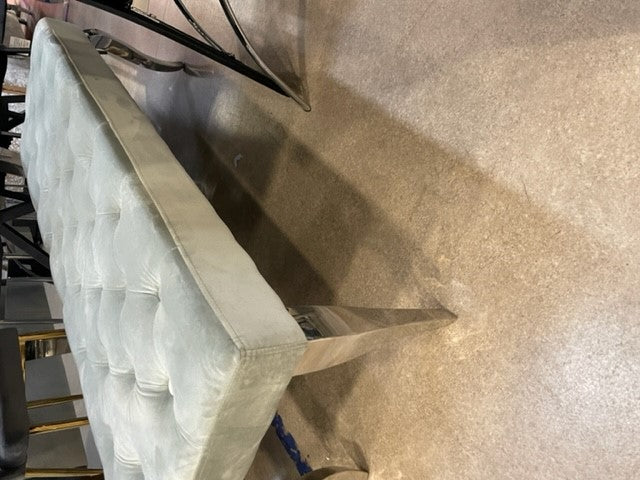 Stunning luxury grey velvet Louis dining bench 140cm wide, Light  grey dining bench